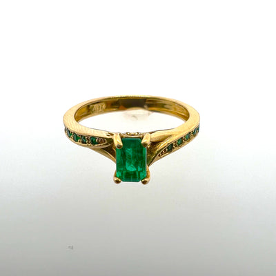 Emerald Ring