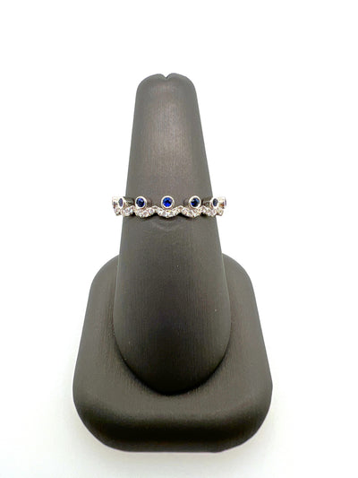 Sapphire and Diamonds Ring