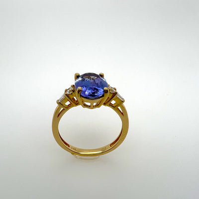 Tanzanite and Diamonds Ring